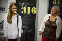 Participante à l'atelier et Johanne Desforges - 2012-06-09